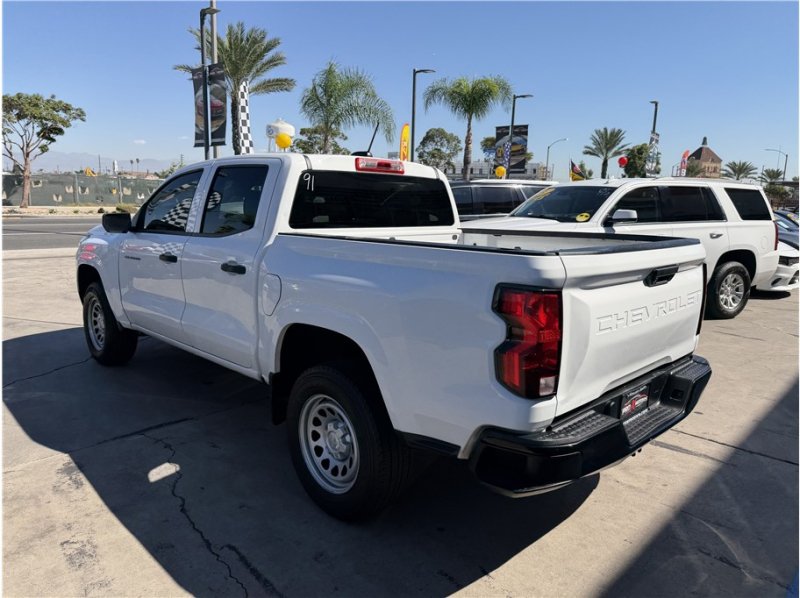Used 2023 Chevrolet Colorado W/T RWD image 13