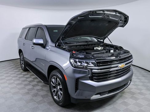 Used 2021 Chevrolet Tahoe LT w/ Luxury Package RWD image 34