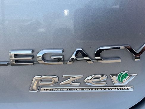 Used 2017 Subaru Legacy 2.5i Premium image 24