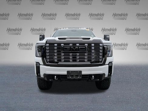 Used 2025 GMC Sierra 3500 Denali Ultimate AWD/4WD image 5