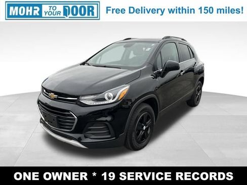 Used 2019 Chevrolet Trax LT w/ LT Convenience Package image 1