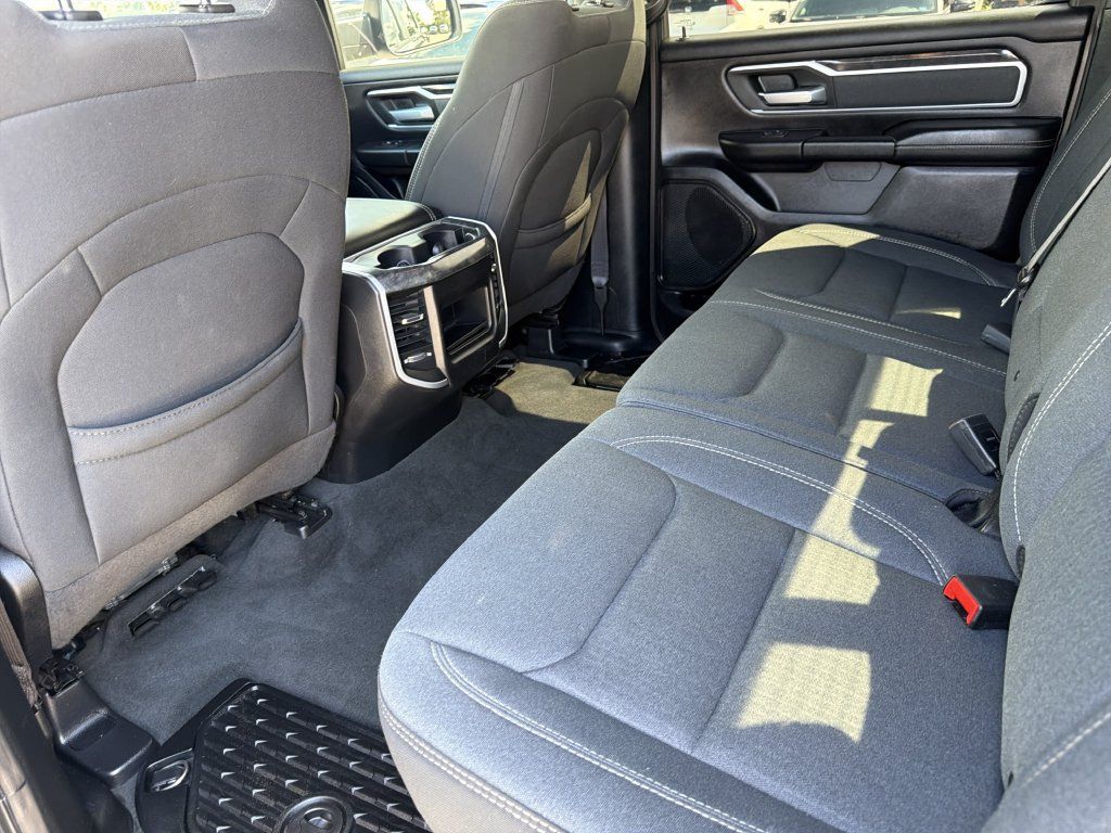 Used 2021 RAM 1500 Big Horn RWD image 16