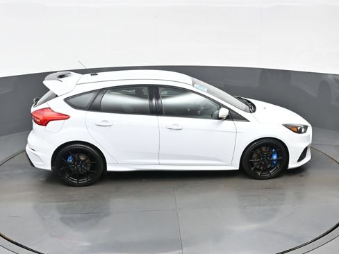 Used 2016 Ford Focus RS AWD/4WD image 42