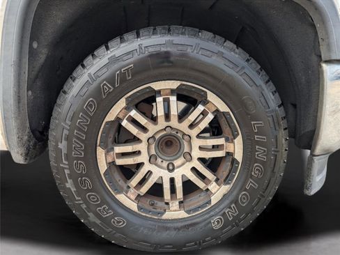 Used 2014 GMC Sierra 1500 SLE w/ SLE Value Package image 40