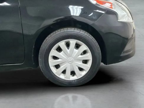 Used 2018 Nissan Versa S Plus FWD image 24