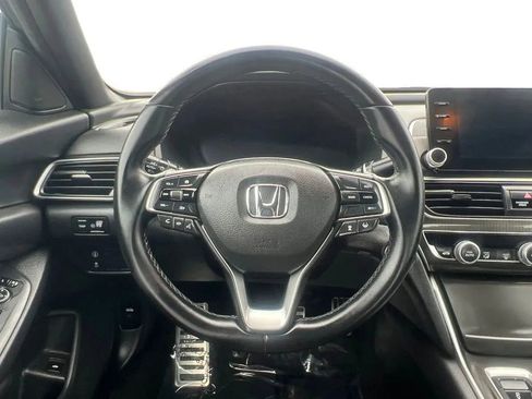 Used 2019 Honda Accord Sport image 12