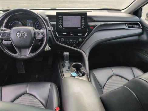 Used 2022 Toyota Camry SE FWD image 28