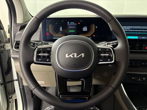 New 2026 Kia Carnival EX FWD image 20