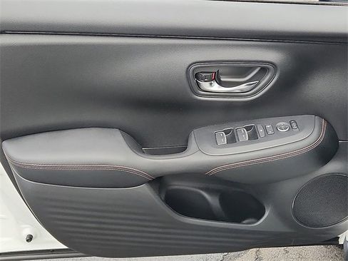 Used 2024 Honda HR-V Sport image 12