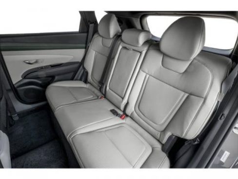 New 2026 Hyundai Tucson Limited image 15