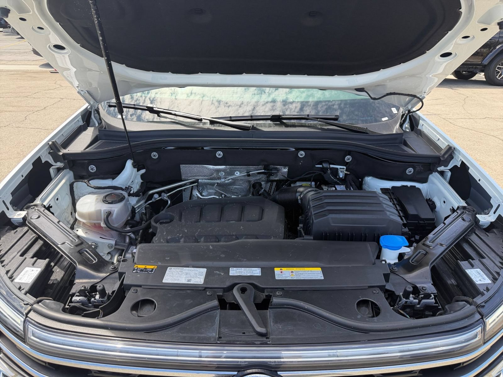 Used 2026 Volkswagen Atlas SE FWD image 34