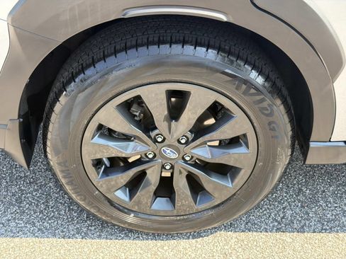 Used 2023 Subaru Outback Onyx Edition XT AWD/4WD image 18