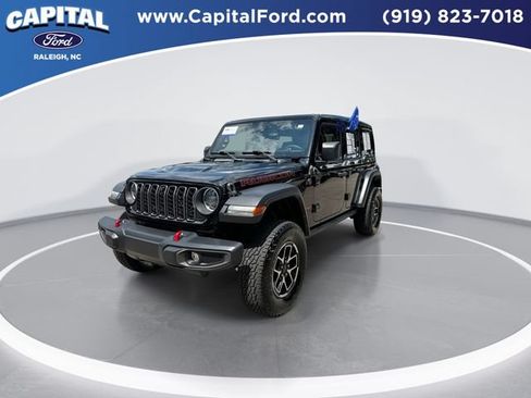 Used 2024 Jeep Wrangler Unlimited Rubicon w/ Technology Group AWD/4WD image 4