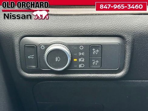 Used 2022 Ford Explorer Limited w/ Equipment Group 301A image 26