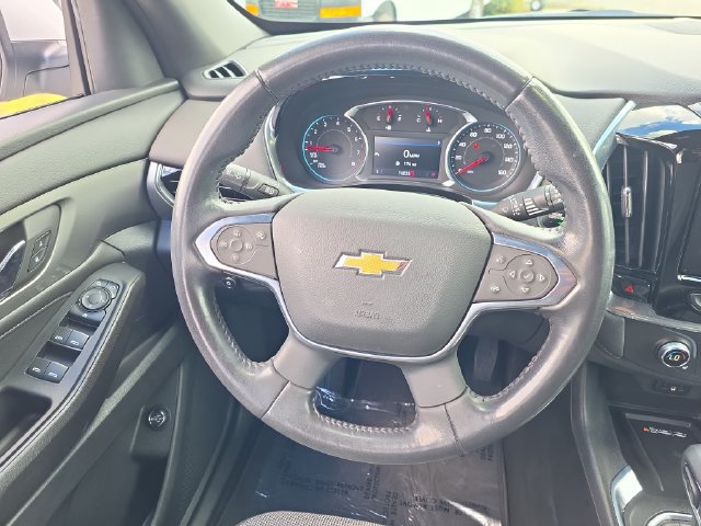 Certified 2022 Chevrolet Traverse LT FWD image 16