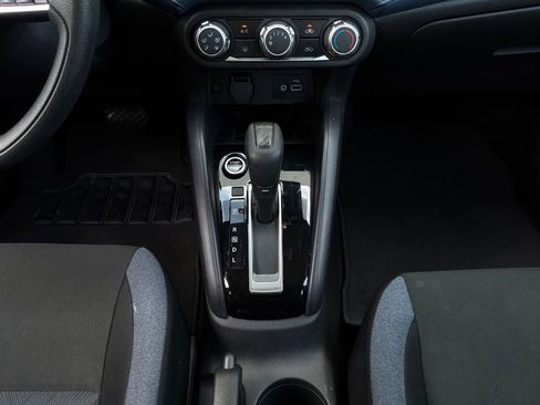 Used 2025 Nissan Versa SV FWD image 14