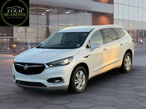 Used 2018 Buick Enclave Essence FWD image 1