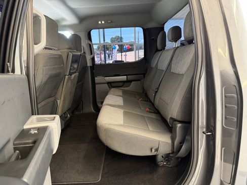 Used 2021 Ford F150 XLT image 30