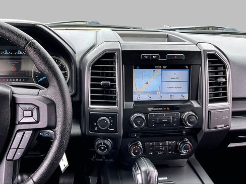 Used 2016 Ford F150 XLT w/ Equipment Group 302A Luxury AWD/4WD image 7