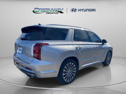 Used 2025 Hyundai Palisade Calligraphy image 7