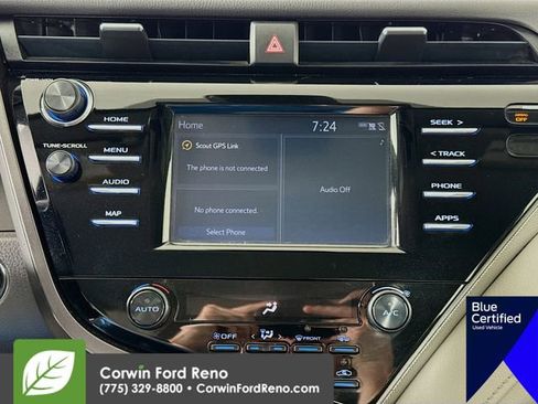 Used 2019 Toyota Camry SE image 17