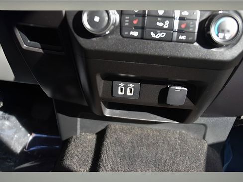 Used 2020 Ford F150 XLT w/ Equipment Group 302A Luxury image 34