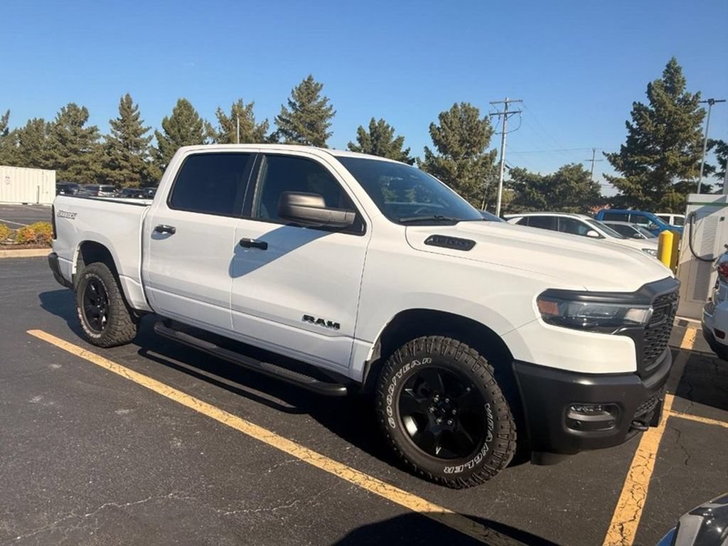 Used 2025 RAM 1500 Warlock AWD/4WD image 6