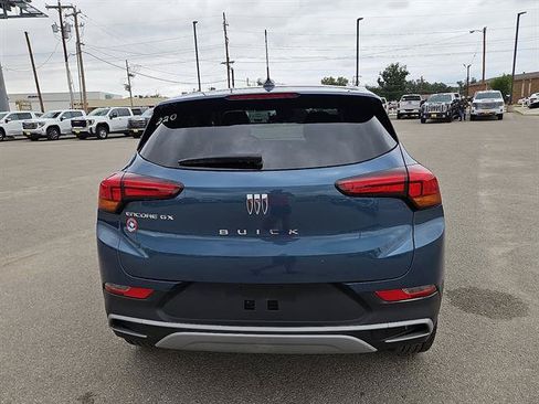 Used 2024 Buick Encore GX Preferred w/ Comfort Package FWD image 4
