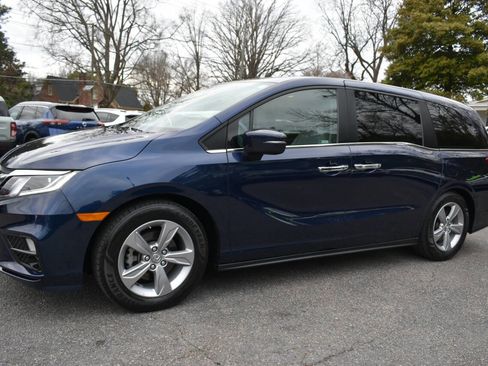 Used 2020 Honda Odyssey EX image 2