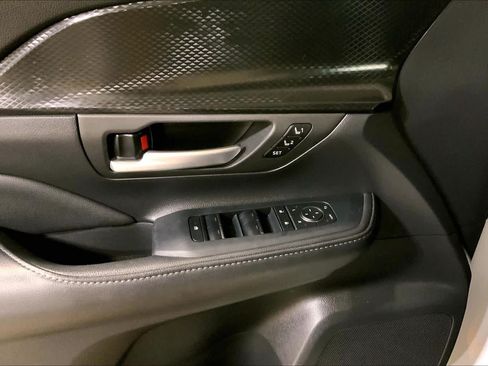 Used 2025 Toyota Grand Highlander AWD Hybrid image 36