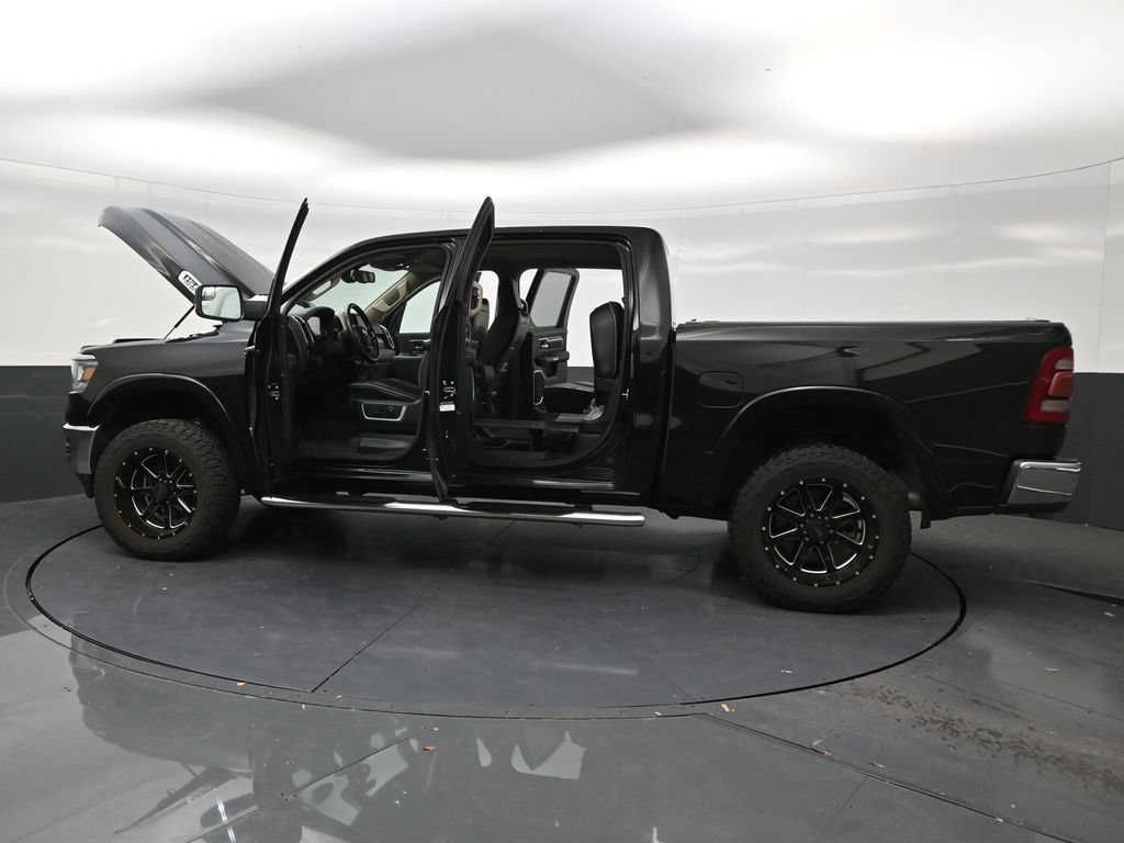 Used 2019 RAM 1500 Laramie AWD/4WD image 29