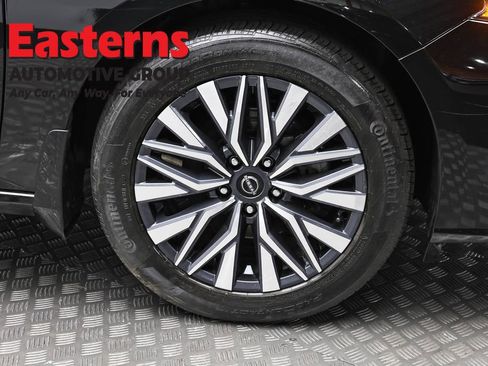 Used 2023 Nissan Altima 2.5 SV w/ SV Premium Package AWD/4WD image 30