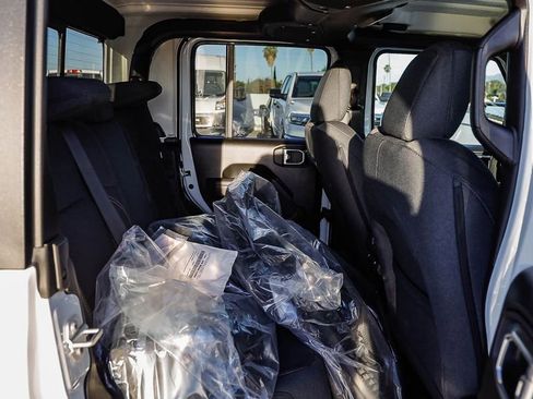 New 2026 Jeep Gladiator Willys image 20