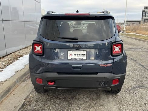 Used 2020 Jeep Renegade Trailhawk w/ Cold Weather Group image 37