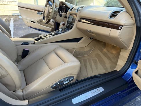 Used 2013 Porsche Boxster S image 9