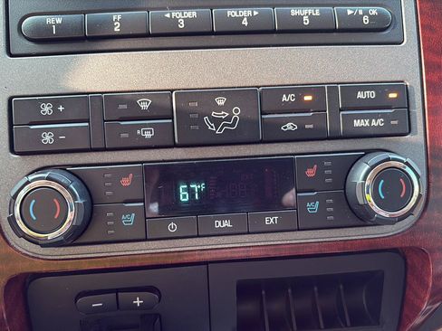 Used 2012 Ford F250 King Ranch w/ King Ranch w/Chrome Pkg AWD/4WD image 14
