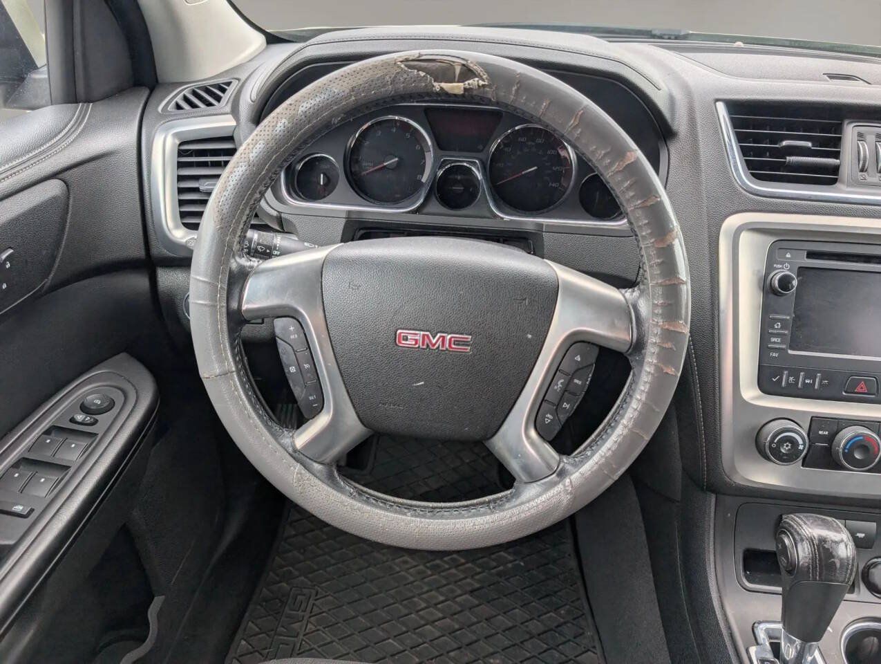 Used 2013 GMC Acadia SLE FWD image 31