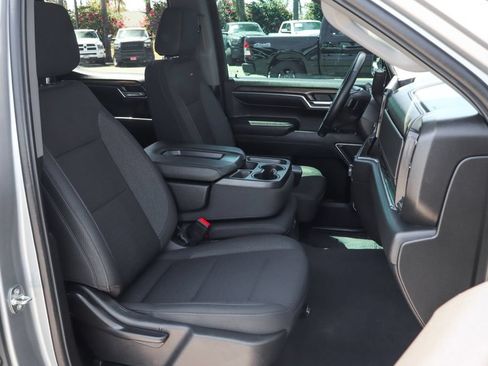 Used 2024 Chevrolet Silverado 1500 LT RWD image 43