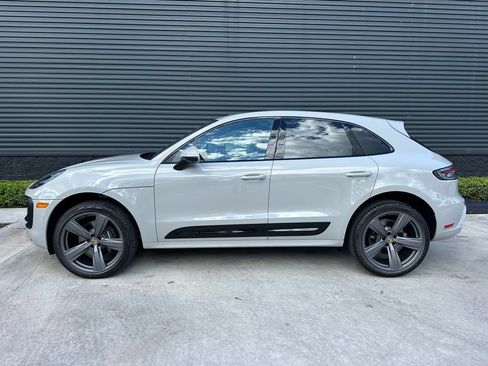 Used 2026 Porsche Macan AWD/4WD image 2