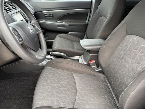Used 2023 Mitsubishi Outlander Sport ES AWD/4WD image 11