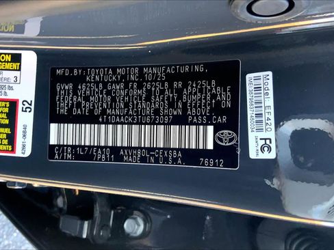 Used 2026 Toyota Camry SE image 28