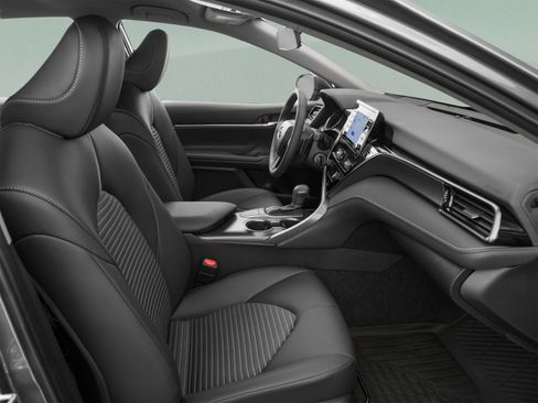 Used 2023 Toyota Camry SE w/ Audio Upgrade Package FWD image 27
