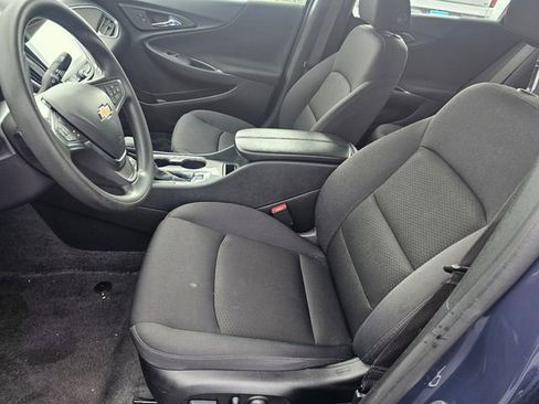 Used 2025 Chevrolet Malibu LT image 15