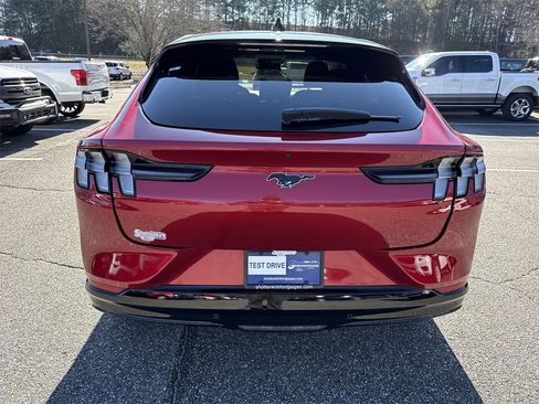 Used 2023 Ford Mustang Mach-E Premium image 5