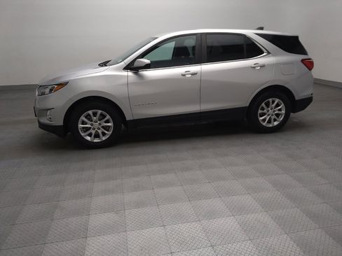 Used 2021 Chevrolet Equinox LT FWD image 2