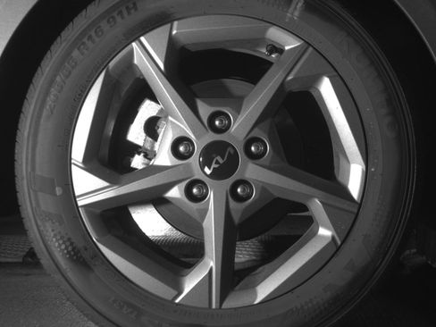 Used 2025 Kia K4 LXS image 15