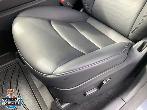 Used 2023 Tesla Model Y Long Range image 17