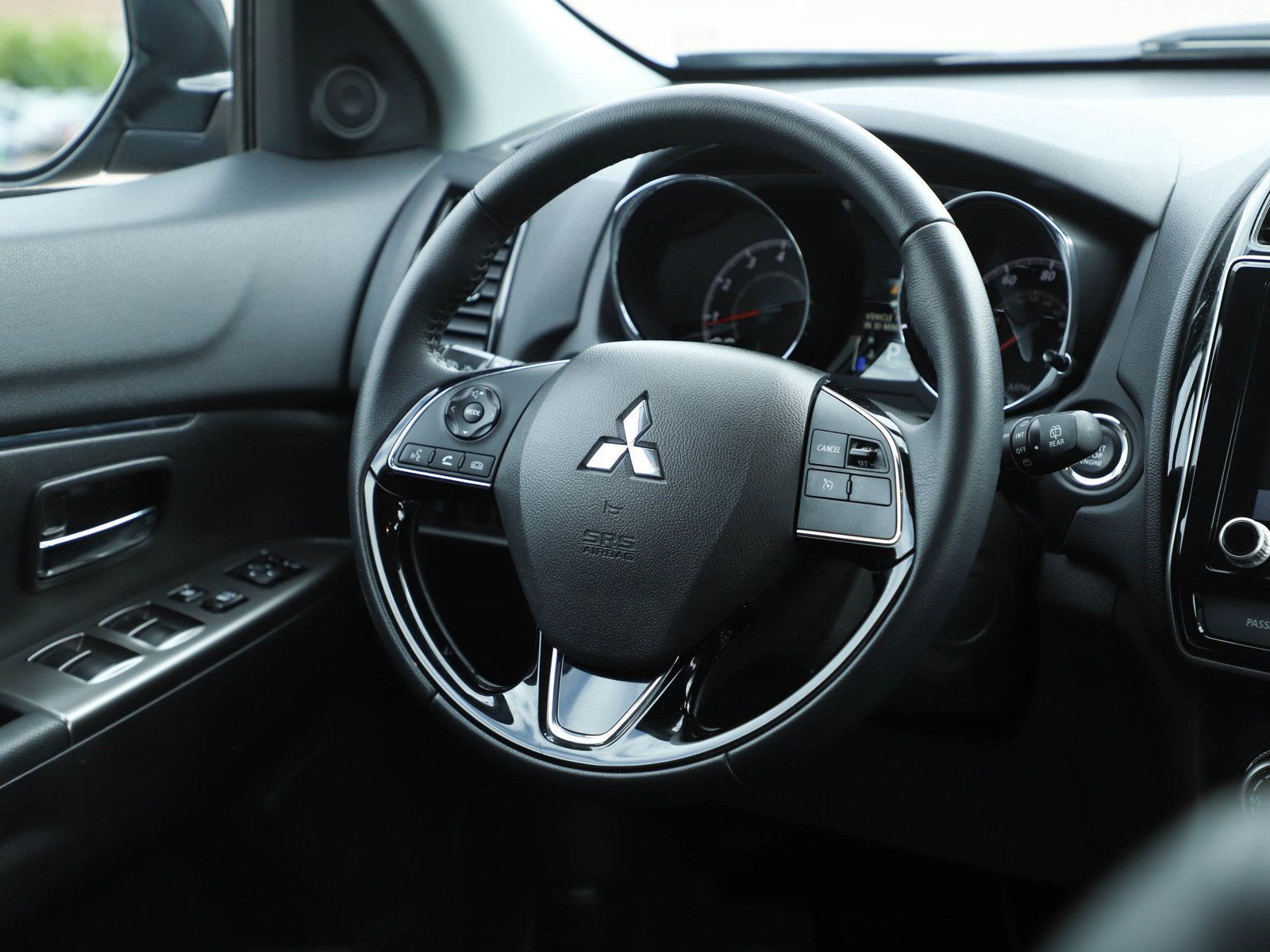 Used 2026 Mitsubishi Outlander Sport SE AWD/4WD image 14