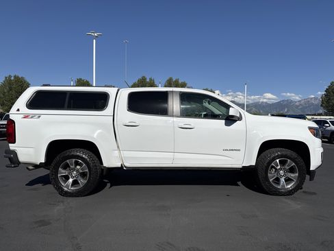 Used 2017 Chevrolet Colorado Z71 AWD/4WD image 8