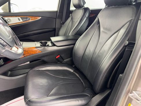 Used 2019 Lincoln Nautilus Reserve w/ Ultimate Package AWD/4WD image 33